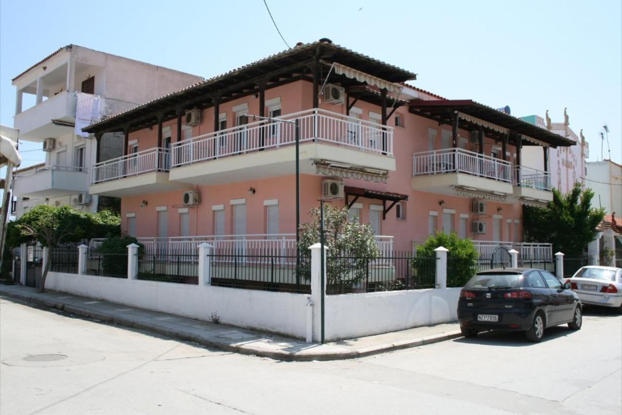 Sarti Center Studios Exterior photo